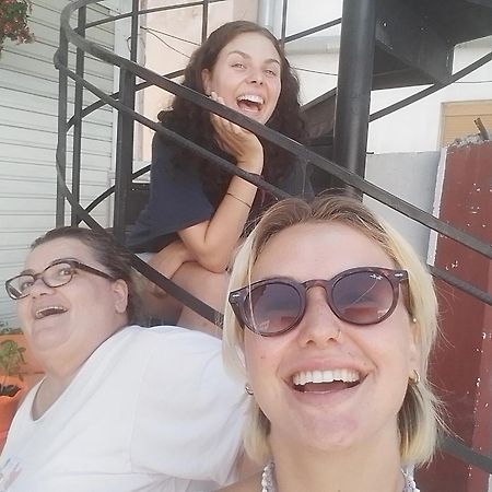 Casa Mia Hostel Vlorë Εξωτερικό φωτογραφία