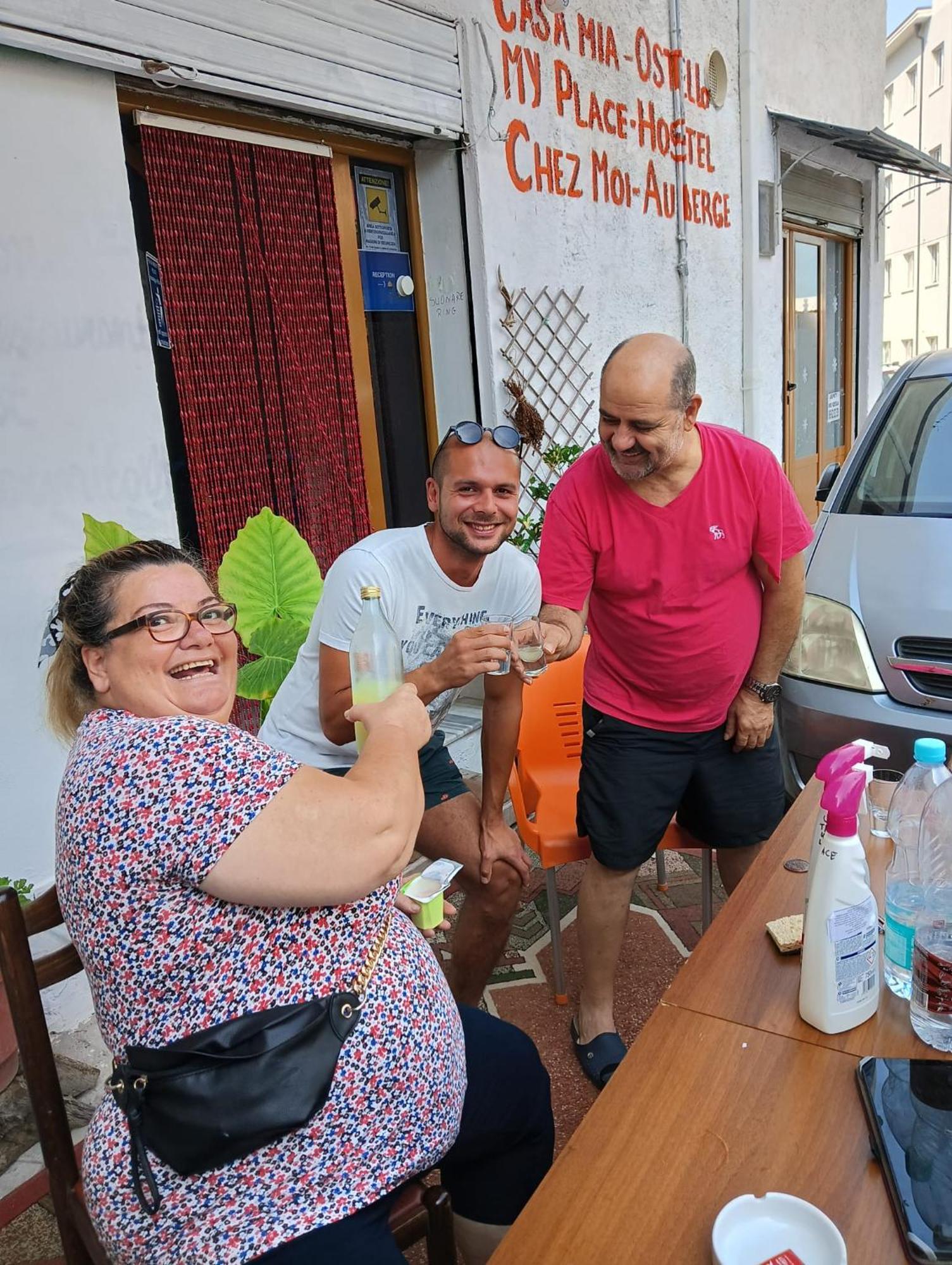 Casa Mia Hostel Vlorë Εξωτερικό φωτογραφία
